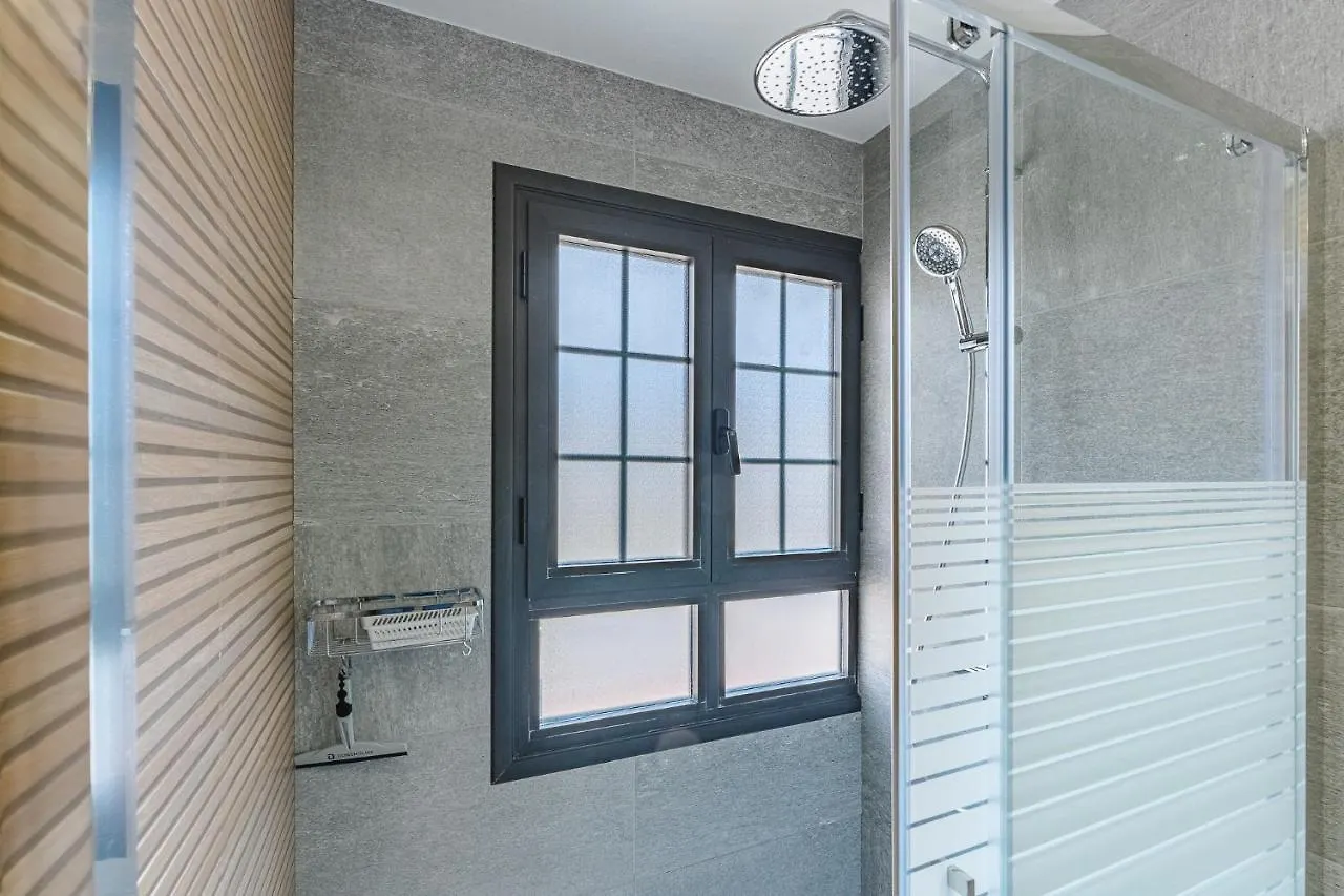 דירה אדחה Townhouse With Three Bedrooms